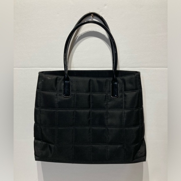 Givenchy Parfum Black Bag - Picture 2 of 4